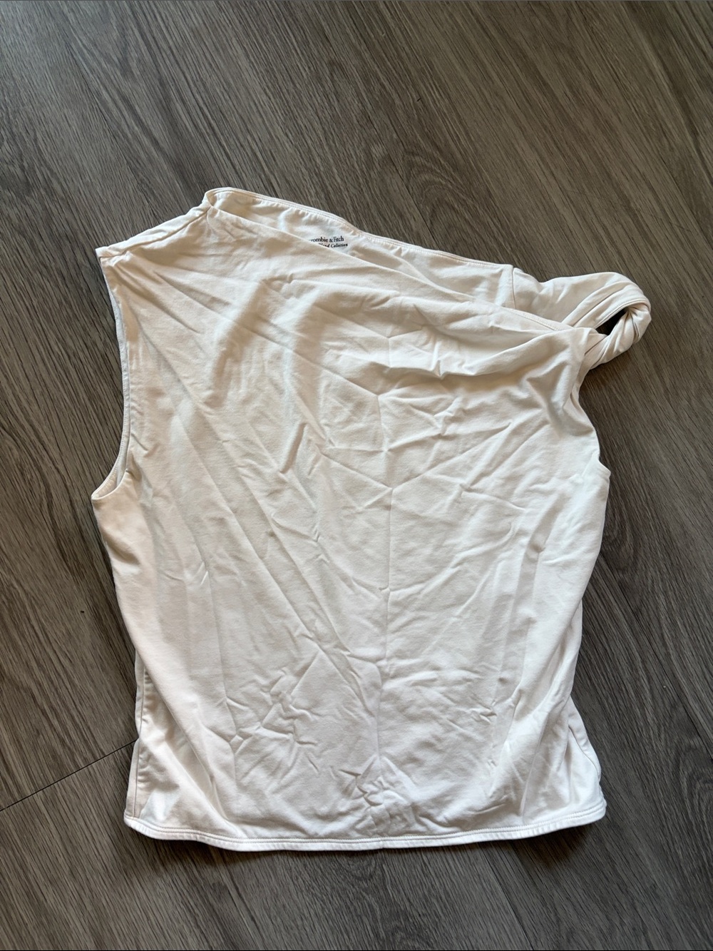 Abercrombie & Fitch One-Shoulder Twist Tank Top - White